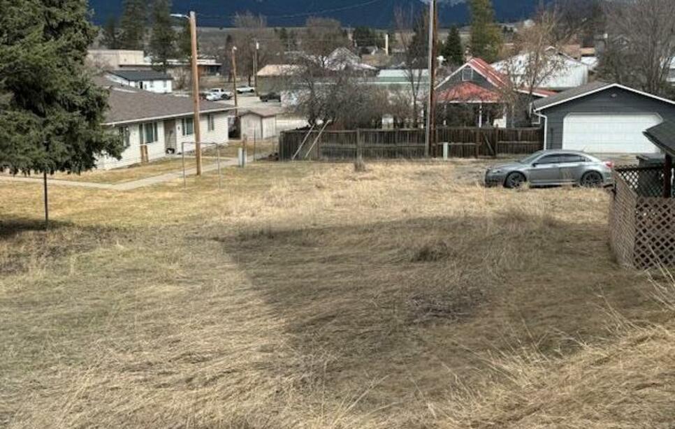 Lot 10 Dewey Avenue, Eureka