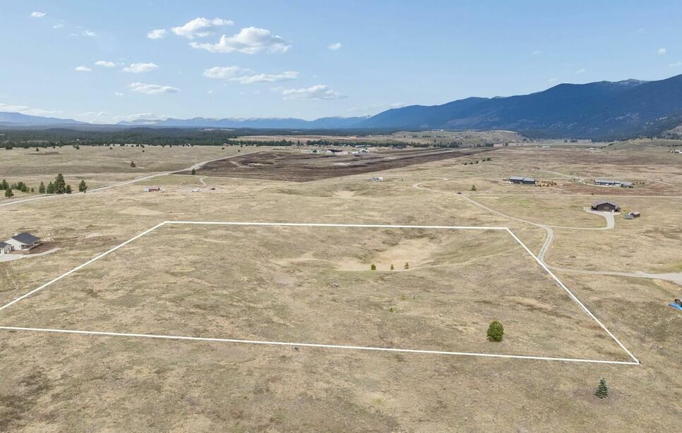 Nhn Airport Acres Airport Road, Eureka