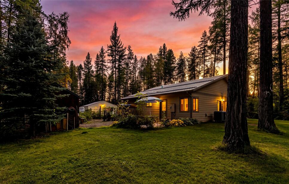 582 Ferndale Drive, Bigfork
