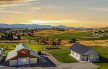 872 Lundeen Road, Eureka