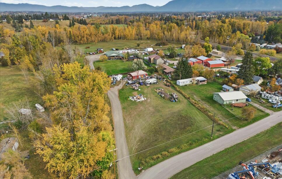 444 Flathead Drive, Kalispell