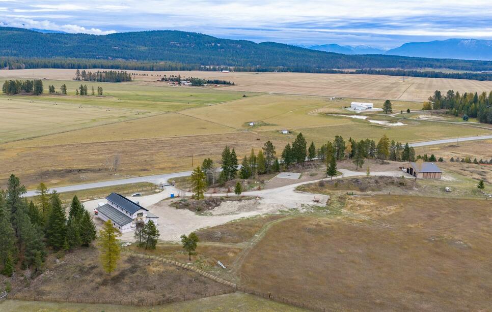5550 Farm To Market Road, Whitefish