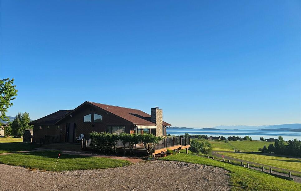 372 Hawk Drive, Polson