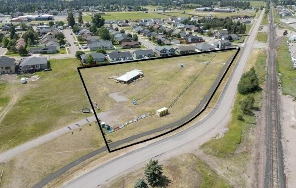 165 Veteran Drive, Columbia Falls