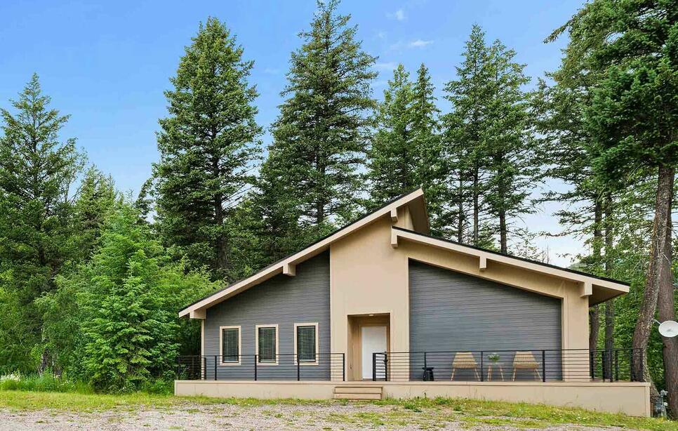 421 Seville Lane, Coram