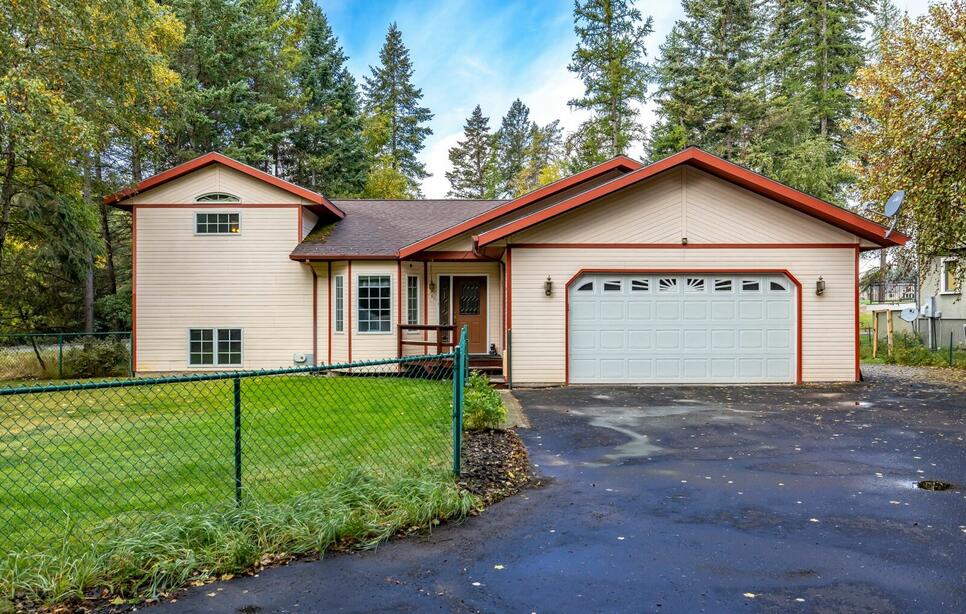 1295 Tamarack Lane, Columbia Falls