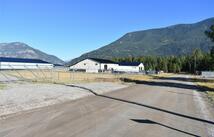 560 Berne Road, Columbia Falls