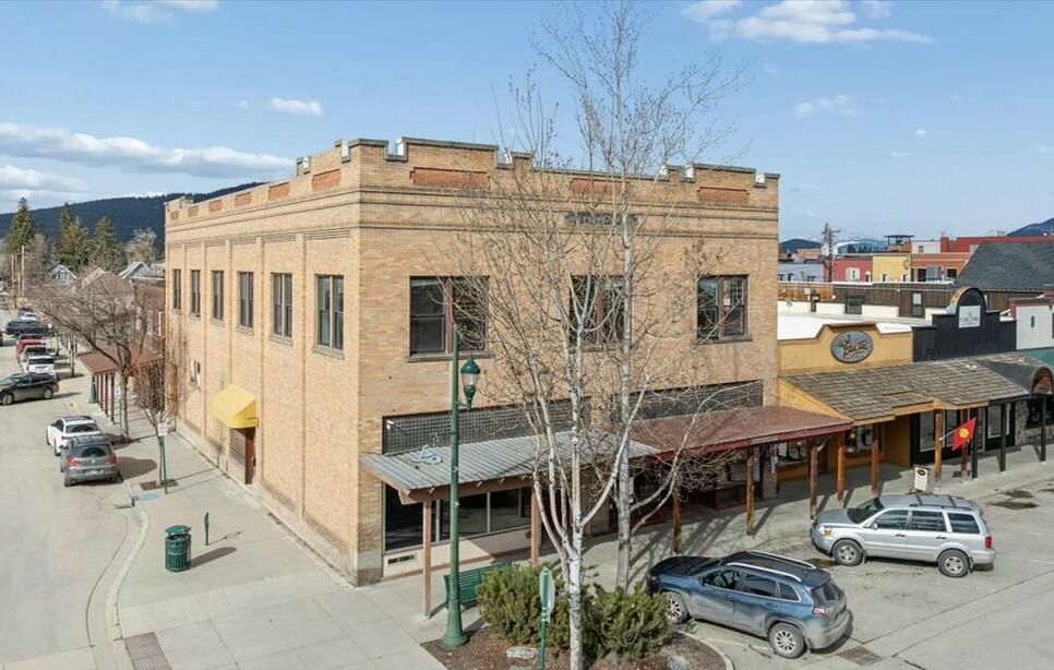 240 & 242 Central Avenue, Whitefish