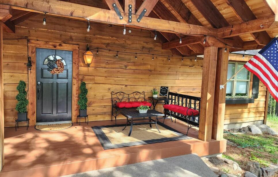 628 Pommel Drive, Bigfork