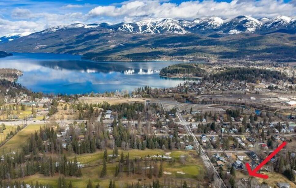 451 And 459 Karrow Avenue, Whitefish