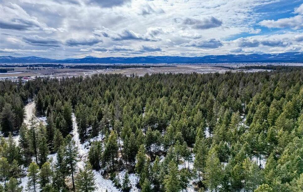 Nhn Km Ranch Road, Whitefish