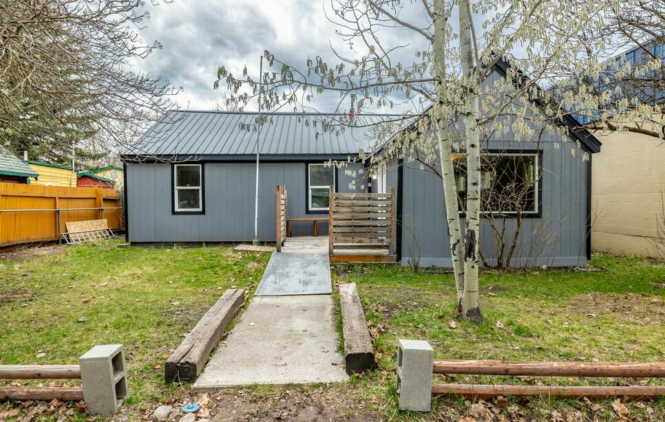 1020 1st Avenue W, Columbia Falls