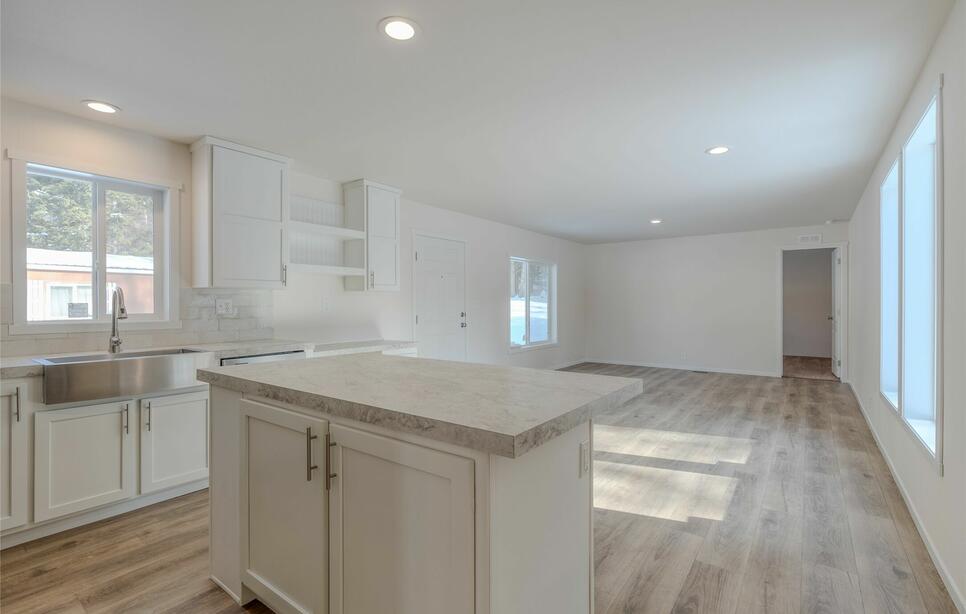 4870 Us Hwy 93 S, Whitefish