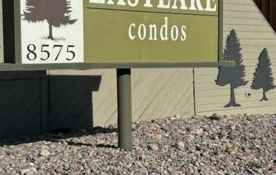 8575 Mt Hwy 35, Bigfork
