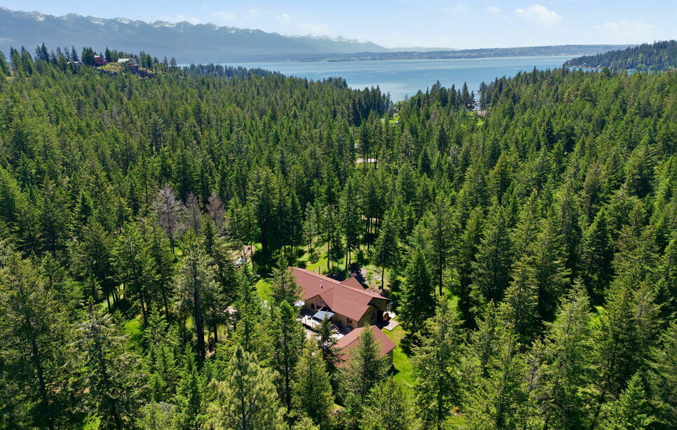 30123 Half Circle Way, Polson