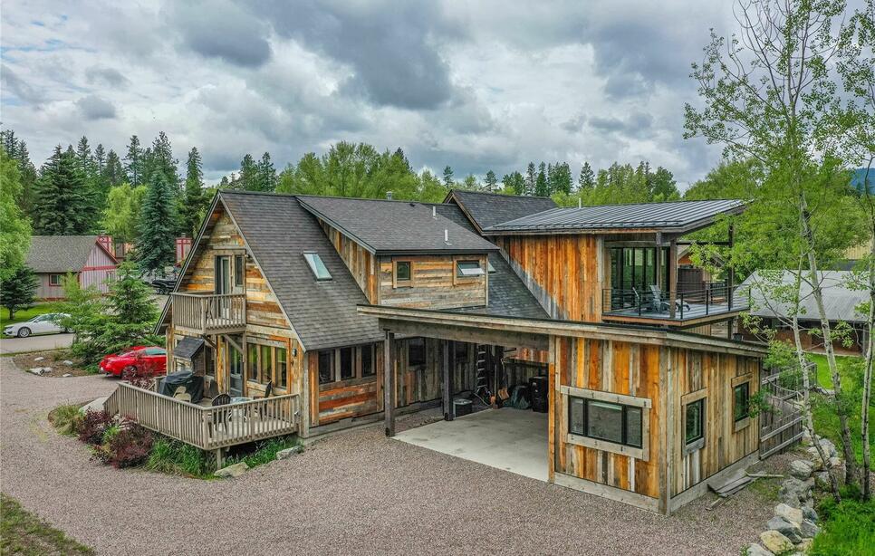 59 Crestwood Drive, Whitefish