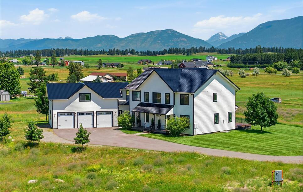 589 Jackson View Trail, Kalispell
