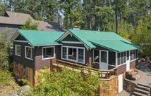 332 Flathead Lodge Road, Bigfork