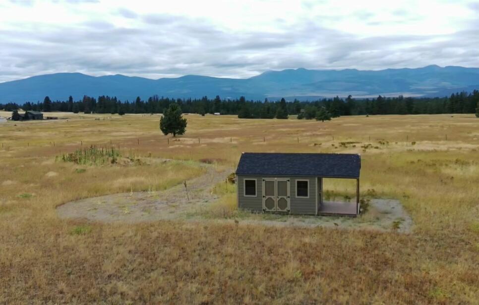 6359 Airport Road, Eureka