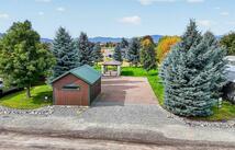 305 Kingfisher Loop, Eureka