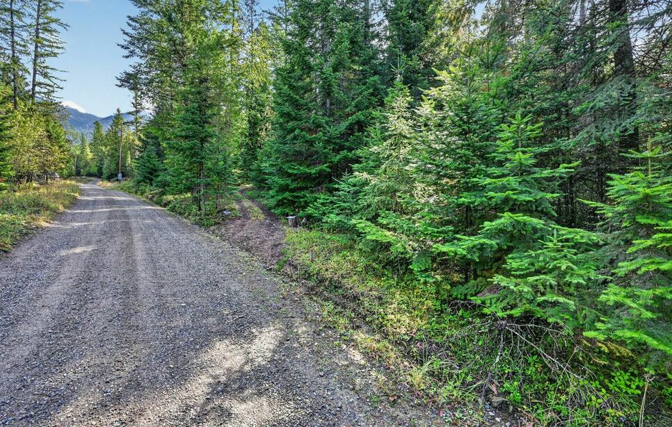 302 Griffith Creek Road, Eureka