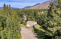 7515 Us Hwy 2 E, Columbia Falls