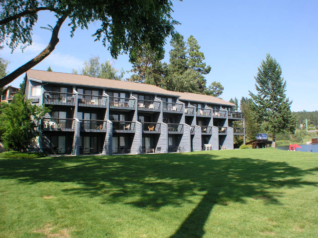 Marina Cay Bigfork MT The Hollinger Team