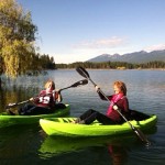 Kellie and sister kayaking